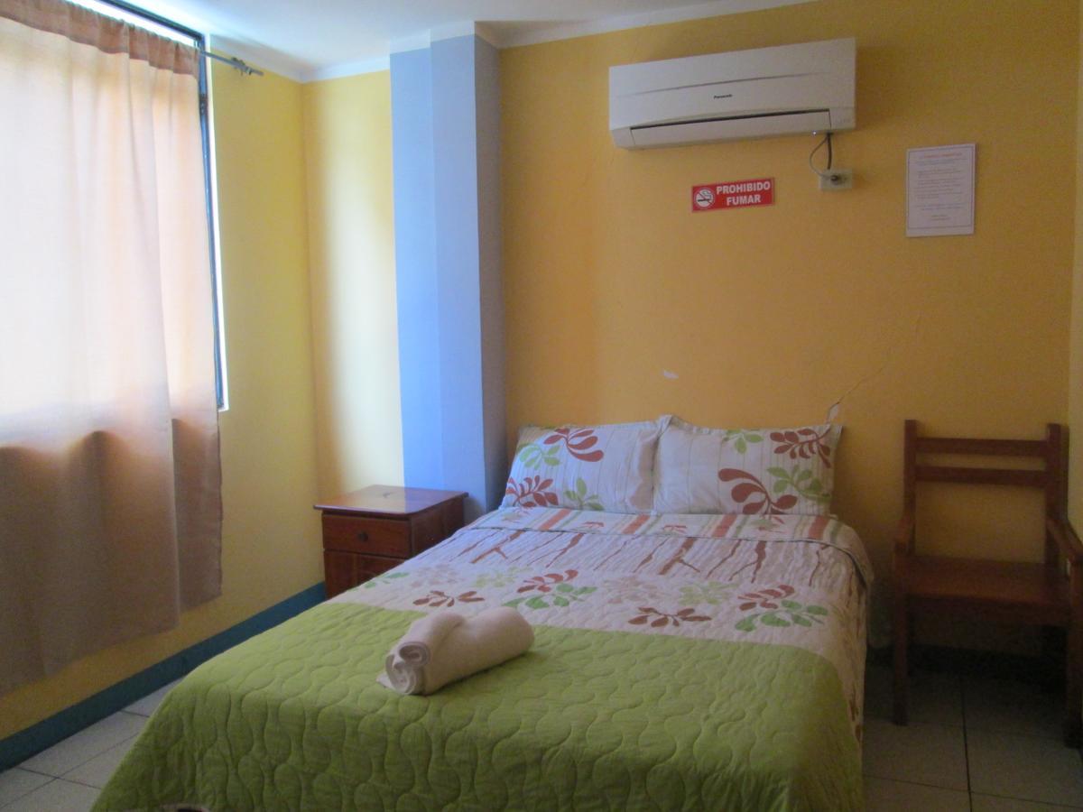 Hostal Leon Dormido Puerto Baquerizo Moreno Eksteriør bilde